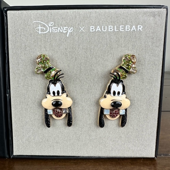 Disney Baublebar Goofy Studded Earrings - Picture 8 of 8